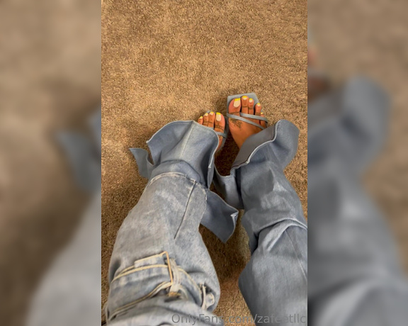 Zafeet aka Zafeetllc OnlyFans - Jean heels