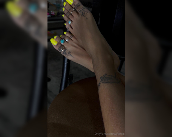 Zafeet aka Zafeetllc OnlyFans - Sexy toes & beautiful toe rings