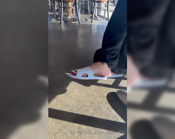 Zafeet aka Zafeetllc OnlyFans - Public dangle