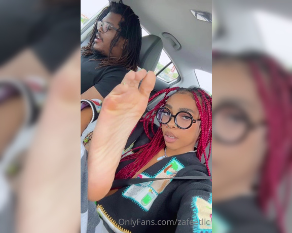 Zafeet aka Zafeetllc OnlyFans - Car foot concerts goes likeeeee 1