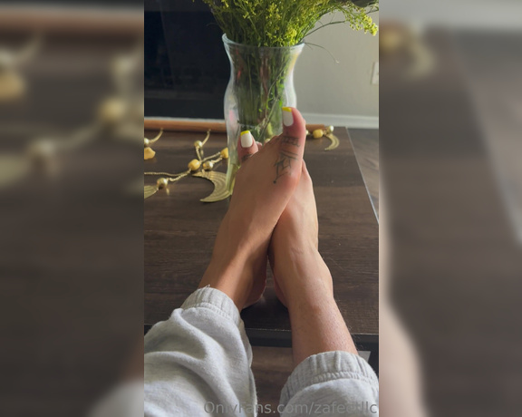 Zafeet aka Zafeetllc OnlyFans - Wiggle wiggle wiggle