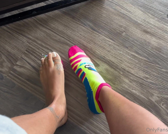 Zafeet aka Zafeetllc OnlyFans - My sexy feet covered all in my saliva