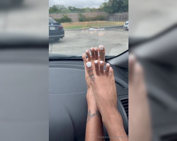 Zafeet aka Zafeetllc OnlyFans - Sexy car wiggles are always the best