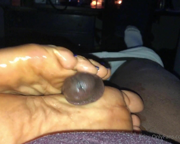 AtlFootjobQueen aka Kilocakesole OnlyFans Video 735