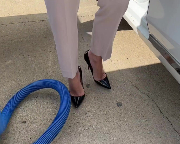 HerGoodTimeInHeels aka Hergoodtimeinheels OnlyFans Video 371