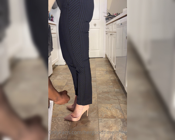 HerGoodTimeInHeels aka Hergoodtimeinheels OnlyFans Video 482