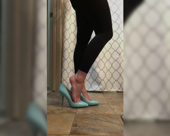 HerGoodTimeInHeels aka Hergoodtimeinheels OnlyFans Video 775