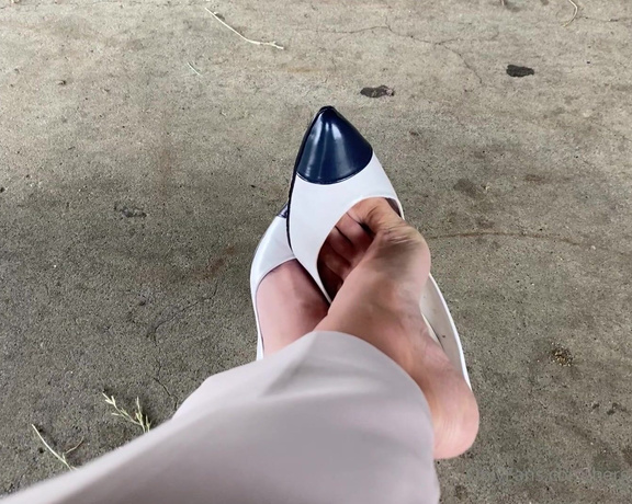 HerGoodTimeInHeels aka Hergoodtimeinheels OnlyFans Video 977