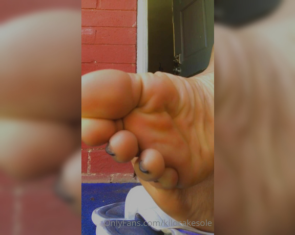 AtlFootjobQueen aka Kilocakesole OnlyFans Video 379