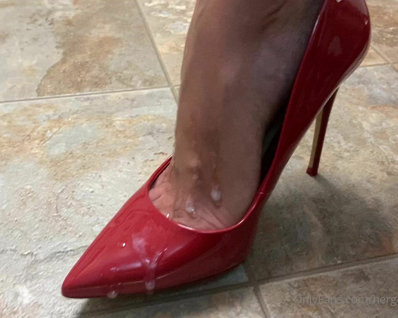 HerGoodTimeInHeels aka Hergoodtimeinheels OnlyFans Video 658