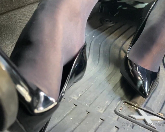 HerGoodTimeInHeels aka Hergoodtimeinheels OnlyFans Video 347