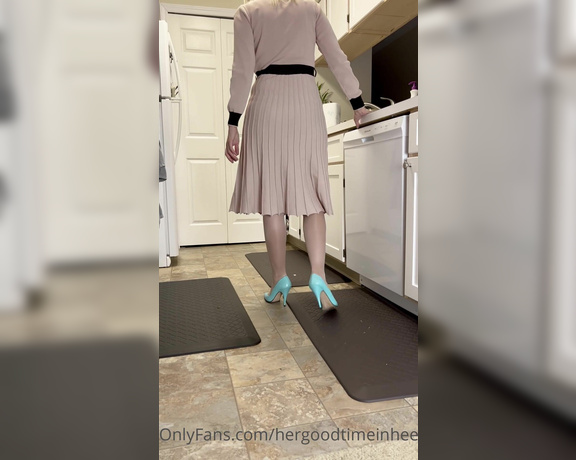 HerGoodTimeInHeels aka Hergoodtimeinheels OnlyFans Video 277