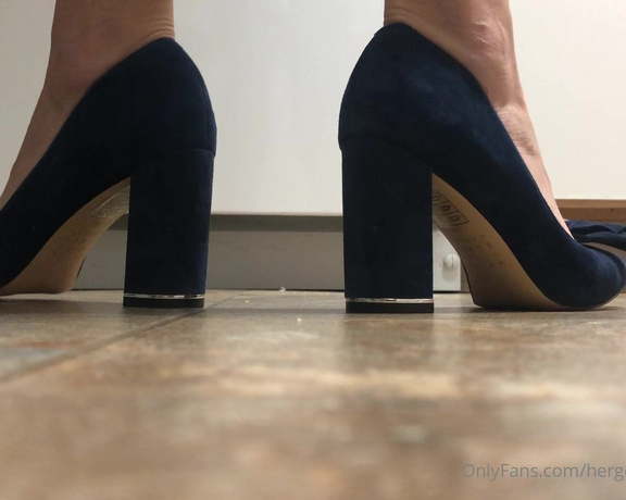 HerGoodTimeInHeels aka Hergoodtimeinheels OnlyFans Video 1