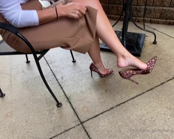 HerGoodTimeInHeels aka Hergoodtimeinheels OnlyFans Video 876