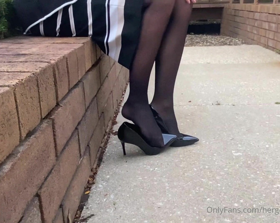 HerGoodTimeInHeels aka Hergoodtimeinheels OnlyFans Video 23