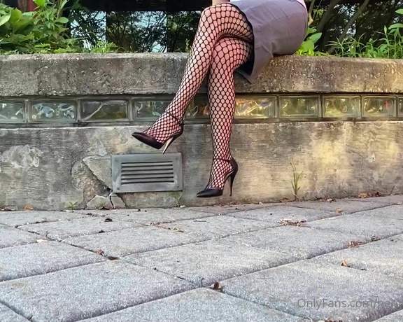 HerGoodTimeInHeels aka Hergoodtimeinheels OnlyFans Video 904