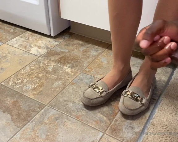 HerGoodTimeInHeels aka Hergoodtimeinheels OnlyFans Video 518