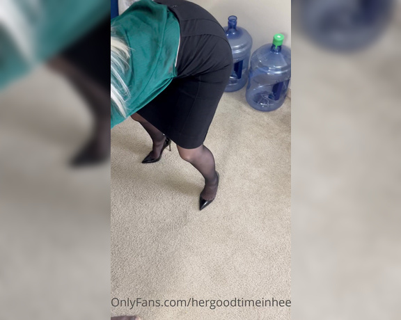 HerGoodTimeInHeels aka Hergoodtimeinheels OnlyFans Video 688