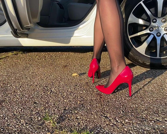 HerGoodTimeInHeels aka Hergoodtimeinheels OnlyFans Video 246