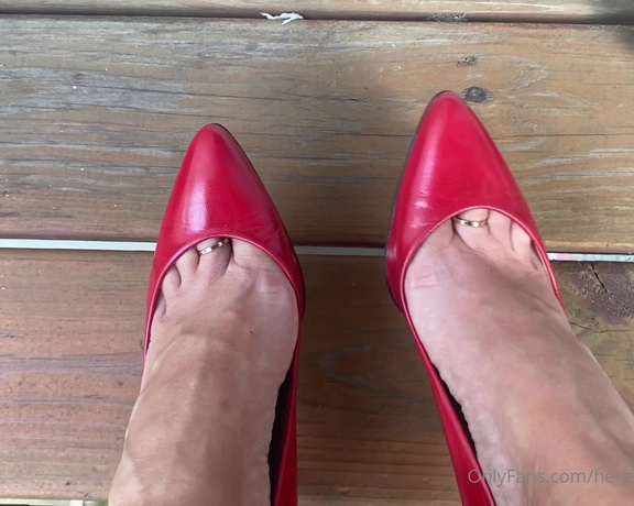 HerGoodTimeInHeels aka Hergoodtimeinheels OnlyFans Video 882