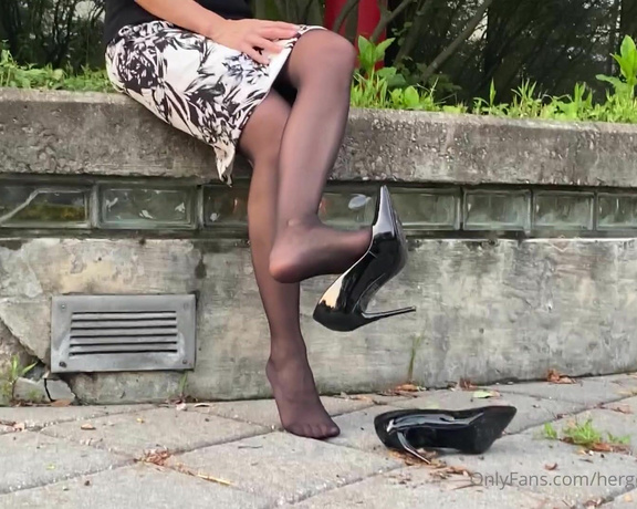 HerGoodTimeInHeels aka Hergoodtimeinheels OnlyFans Video 707