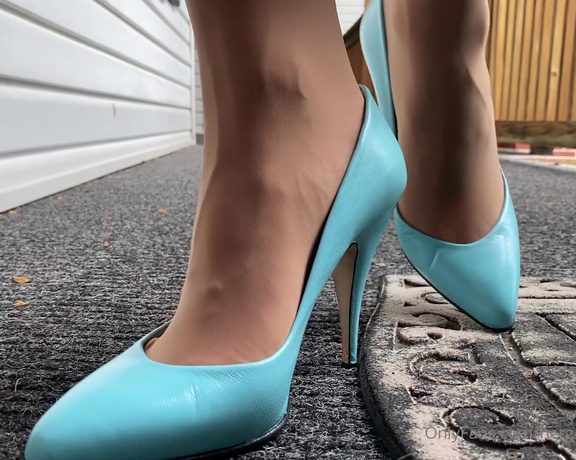 HerGoodTimeInHeels aka Hergoodtimeinheels OnlyFans Video 76