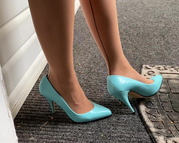 HerGoodTimeInHeels aka Hergoodtimeinheels OnlyFans Video 76