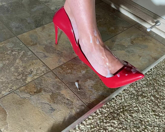 HerGoodTimeInHeels aka Hergoodtimeinheels OnlyFans Video 87