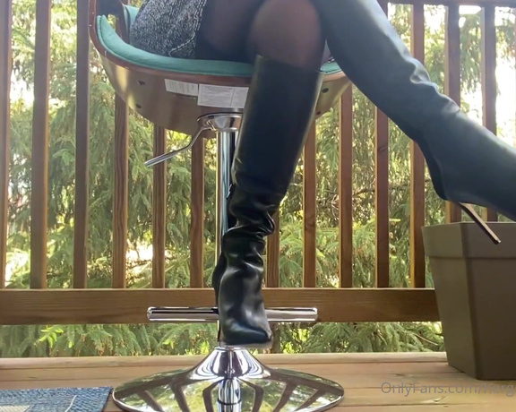 HerGoodTimeInHeels aka Hergoodtimeinheels OnlyFans Video 880