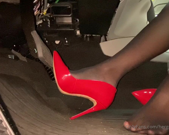 HerGoodTimeInHeels aka Hergoodtimeinheels OnlyFans Video 159