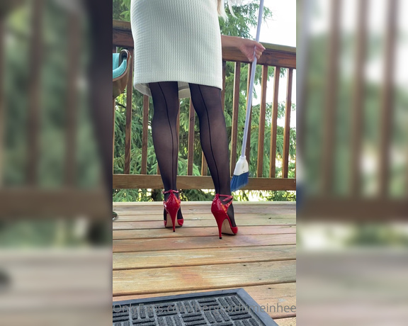 HerGoodTimeInHeels aka Hergoodtimeinheels OnlyFans Video 670