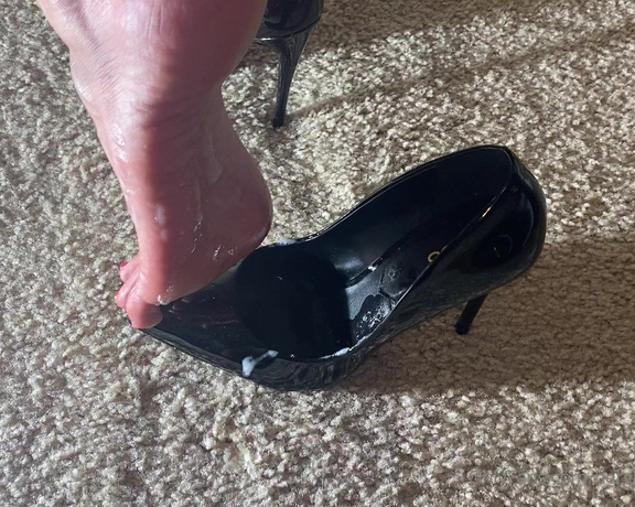 HerGoodTimeInHeels aka Hergoodtimeinheels OnlyFans Video 948