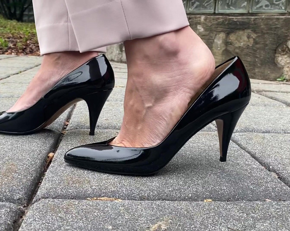 HerGoodTimeInHeels aka Hergoodtimeinheels OnlyFans Video 824