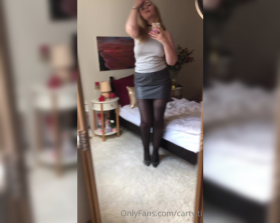 Carty aka Cartyti OnlyFans - Exclusive video only for my OnlyFans subscribers Hot tease it sexy black pantyhose lather skirt