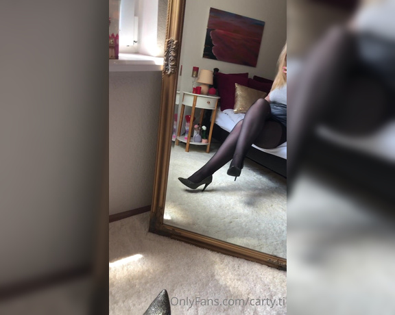 Carty aka Cartyti OnlyFans - Exclusive video only for my OnlyFans subscribers Hot tease it sexy black pantyhose lather skirt