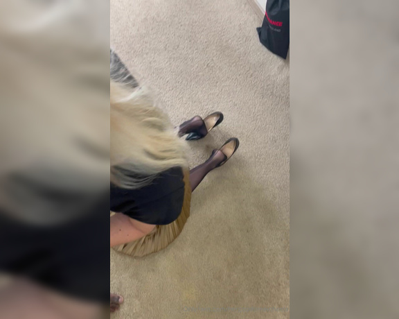 HerGoodTimeInHeels aka Hergoodtimeinheels OnlyFans Video 131