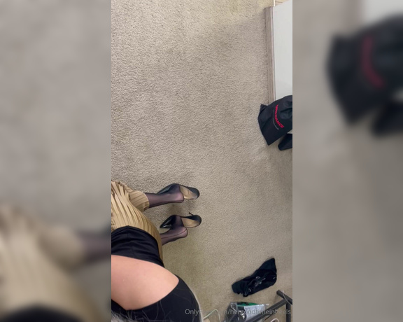 HerGoodTimeInHeels aka Hergoodtimeinheels OnlyFans Video 131