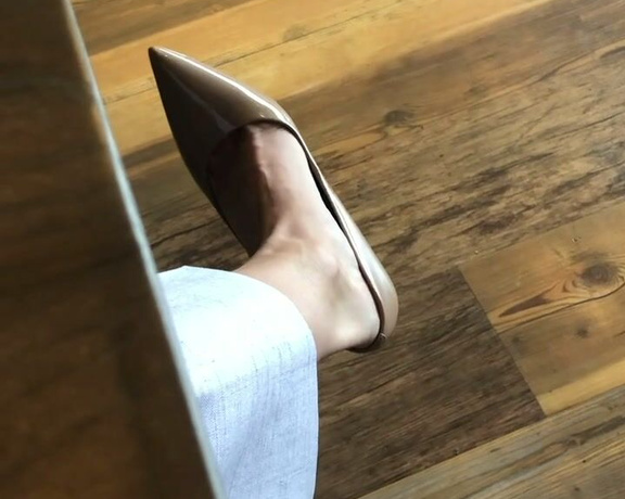 HerGoodTimeInHeels aka Hergoodtimeinheels OnlyFans Video 188