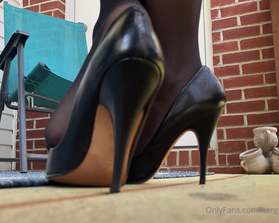 HerGoodTimeInHeels aka Hergoodtimeinheels OnlyFans Video 812