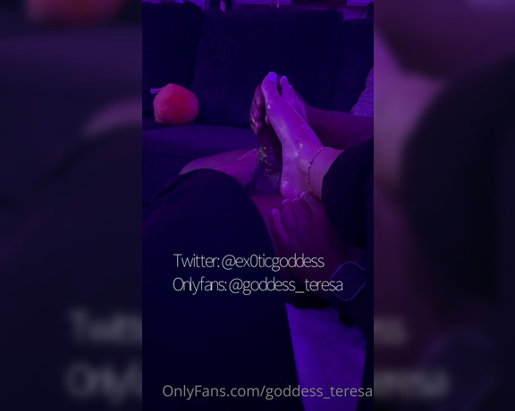 Goddess Teresa aka Goddess_teresa OnlyFans - He liked my pedi so much he had to see them in person he saved all his nutt just to cum all over