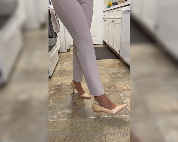 HerGoodTimeInHeels aka Hergoodtimeinheels OnlyFans Video 674