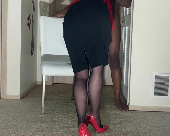 HerGoodTimeInHeels aka Hergoodtimeinheels OnlyFans - Full video in your messages if not, message