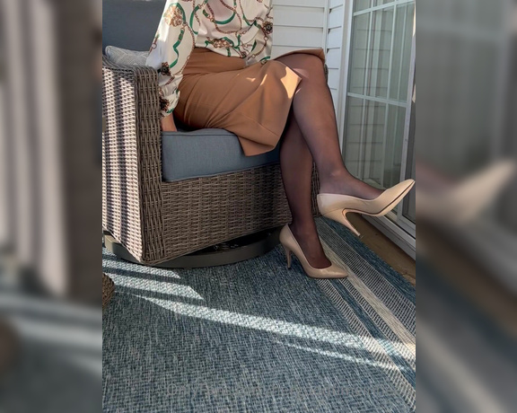 HerGoodTimeInHeels aka Hergoodtimeinheels OnlyFans Video 778