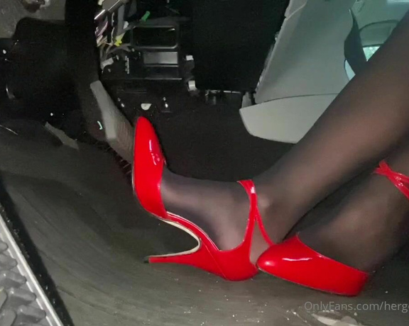 HerGoodTimeInHeels aka Hergoodtimeinheels OnlyFans Video 413