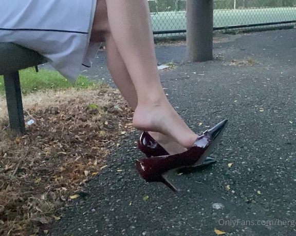 HerGoodTimeInHeels aka Hergoodtimeinheels OnlyFans Video 299