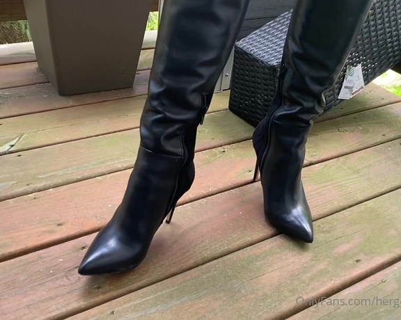 HerGoodTimeInHeels aka Hergoodtimeinheels OnlyFans Video 921