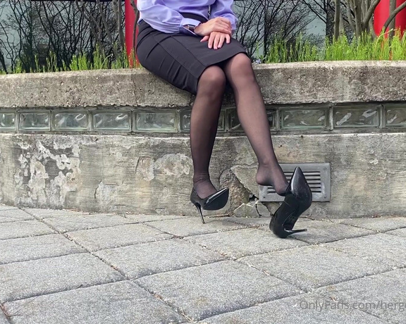 HerGoodTimeInHeels aka Hergoodtimeinheels OnlyFans Video 123