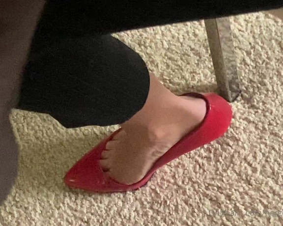 HerGoodTimeInHeels aka Hergoodtimeinheels OnlyFans Video 545