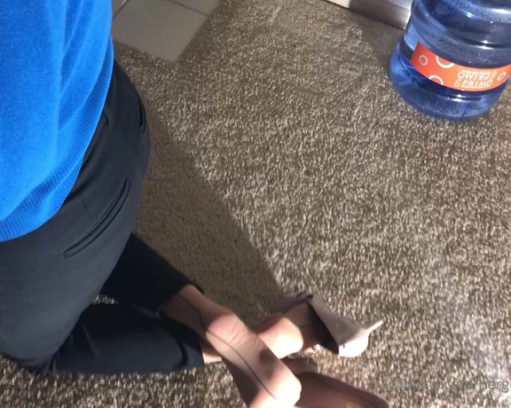 HerGoodTimeInHeels aka Hergoodtimeinheels OnlyFans Video 659