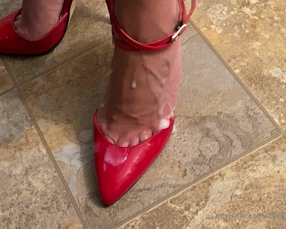 HerGoodTimeInHeels aka Hergoodtimeinheels OnlyFans Video 379